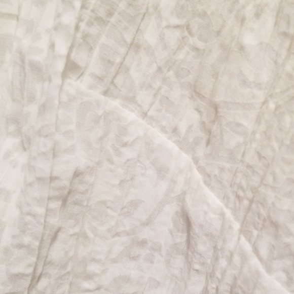 Summer top - Picture 2 of 3